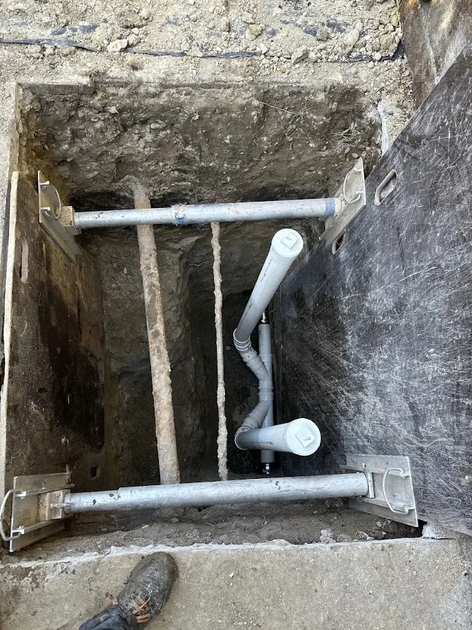 Experienced plumber completing Gas Line Repair work in Monmouth Beach